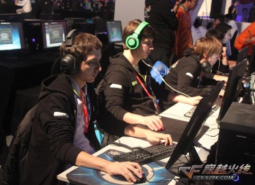 边路战术与 边路战术与