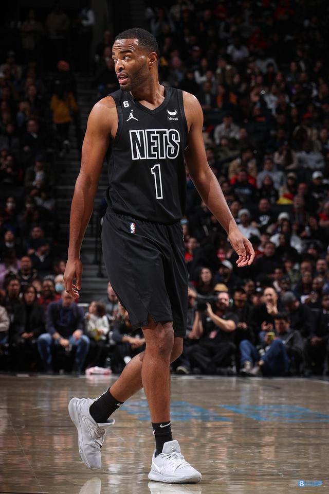 积极反扑 积极反扑