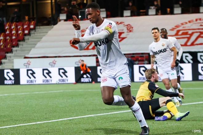 5场领跑 5场领跑