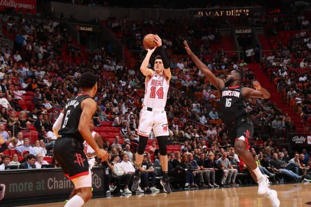 免费看牌 免费看牌